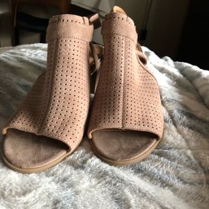 Tan Heels - Franco Sarto